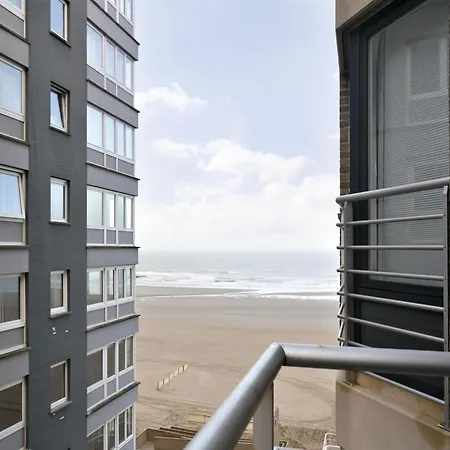 In Near Belgium Pier Appartement Blankenberge