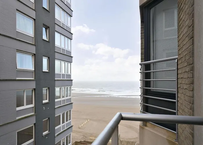 In Near Belgium Pier Appartement Blankenberge
